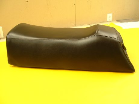 1978 -1983 YAMAHA 340 ENTICER-EXCEL III SNOWMOBILE SEAT COVER *NEW*