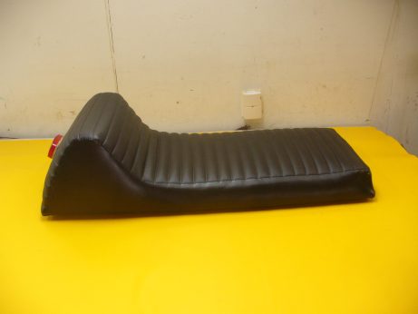 VINTAGE 1969 SKI-DOO TNT PLEATED SNOWMOBILE SEAT COVER! *NEW*